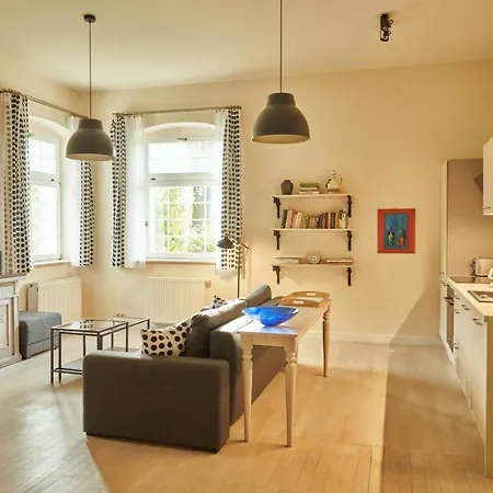 Reszyniec Apartment *